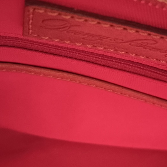 Dooney And Bourke tote EUC - Picture 12 of 14